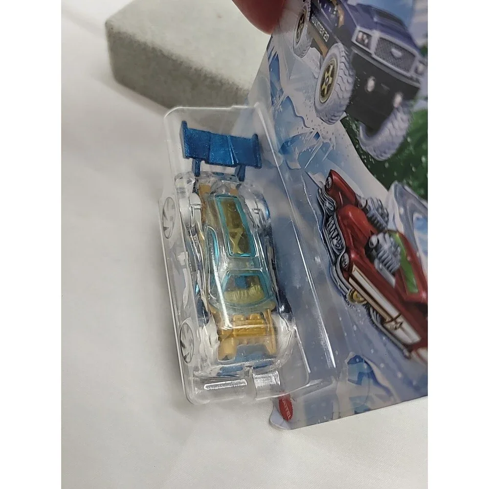 Hot Wheels Paradigm Shift Blue Winter '20 3/6 Car New 1:64
